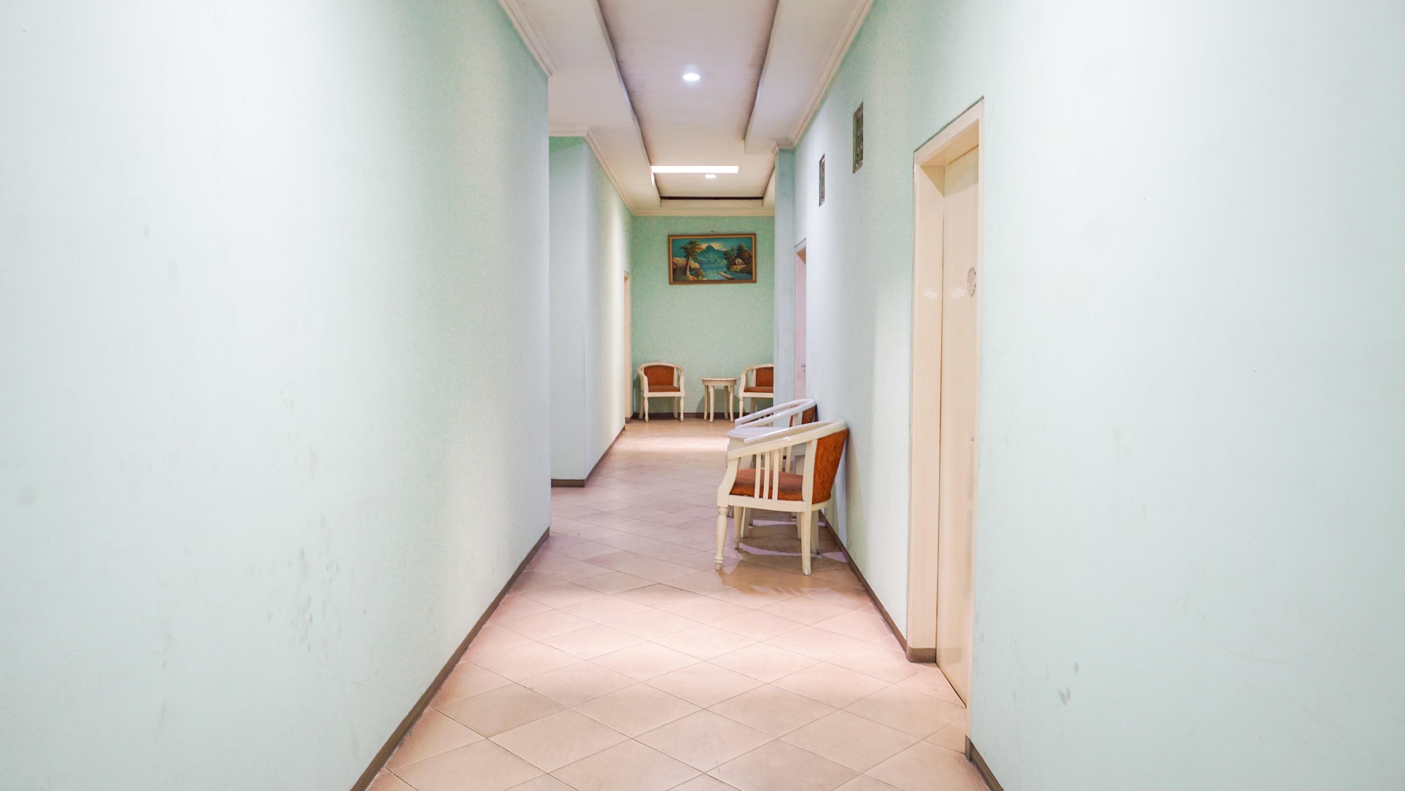 Oyo 2085 Chrysanta Hotel Bandung Eksteriør bilde