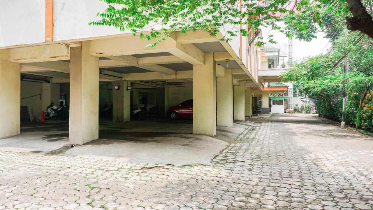 Oyo 2085 Chrysanta Hotel Bandung Eksteriør bilde